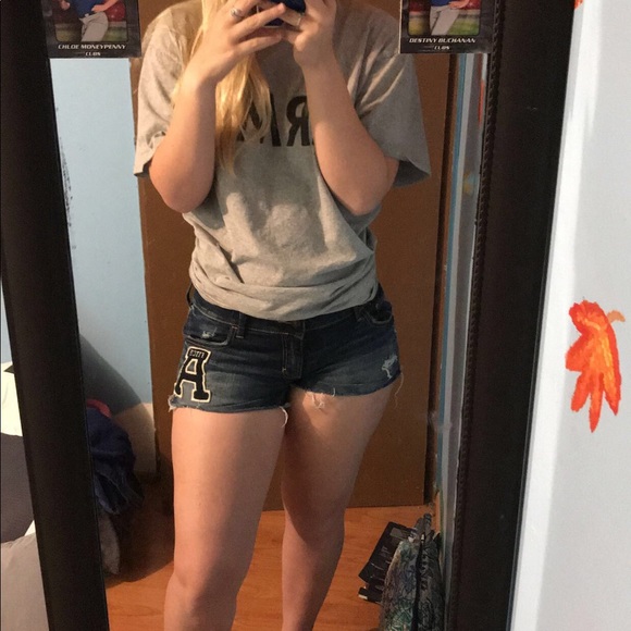 Abercrombie and Fitch shorts! - Picture 3 of 3